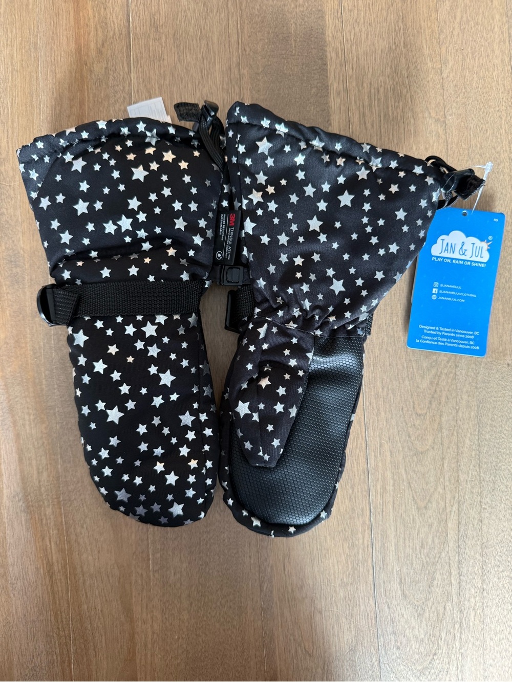 Kids' Black Star Winter Mittens